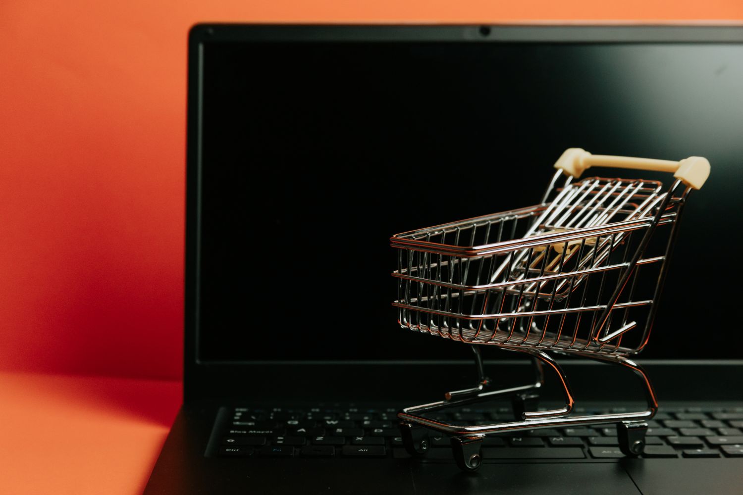 How to shop online and get high-quality products at great value.